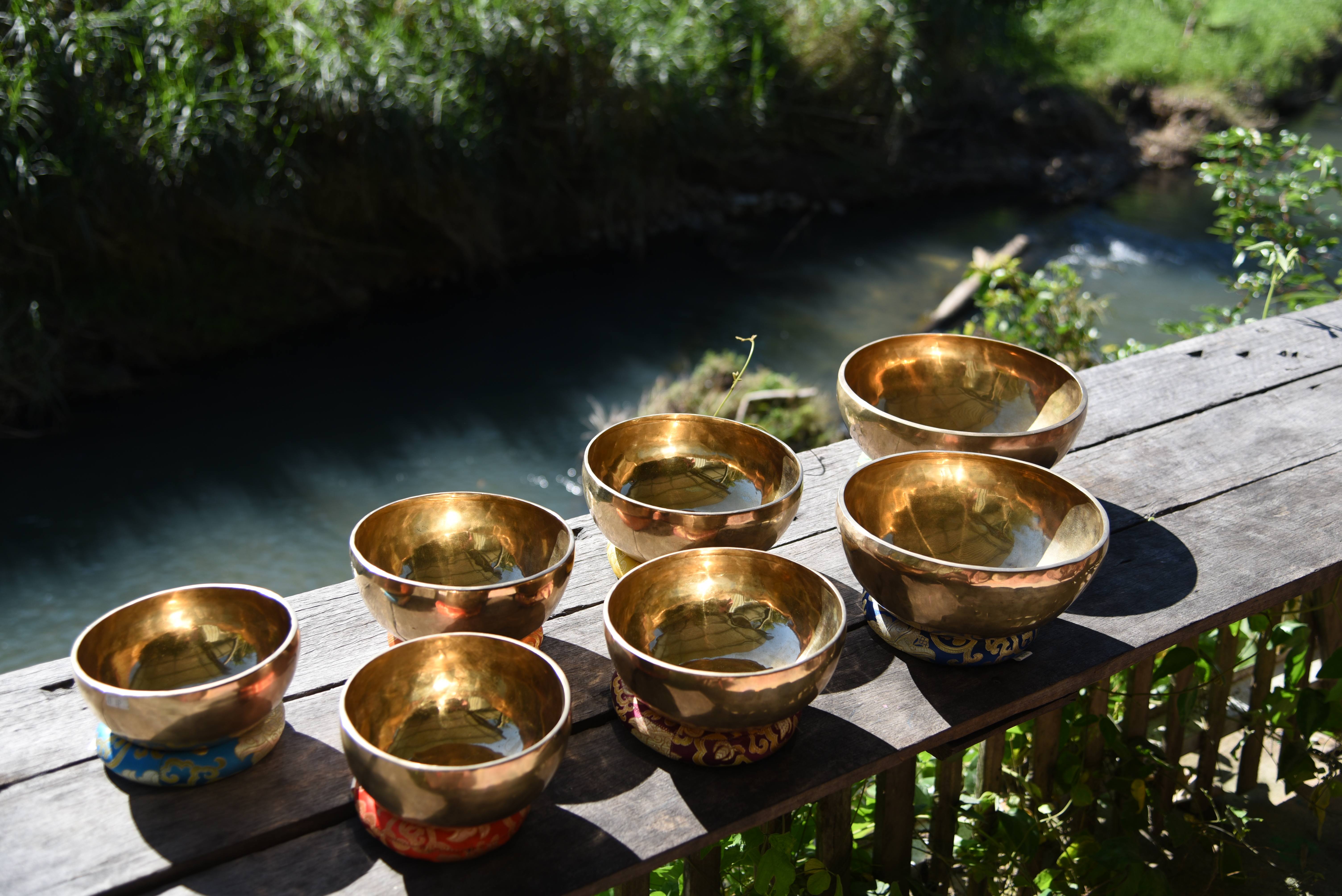 Tibetan Singing Bowl Set – Complete 7-Bowl Chakra Healing Collection view 2